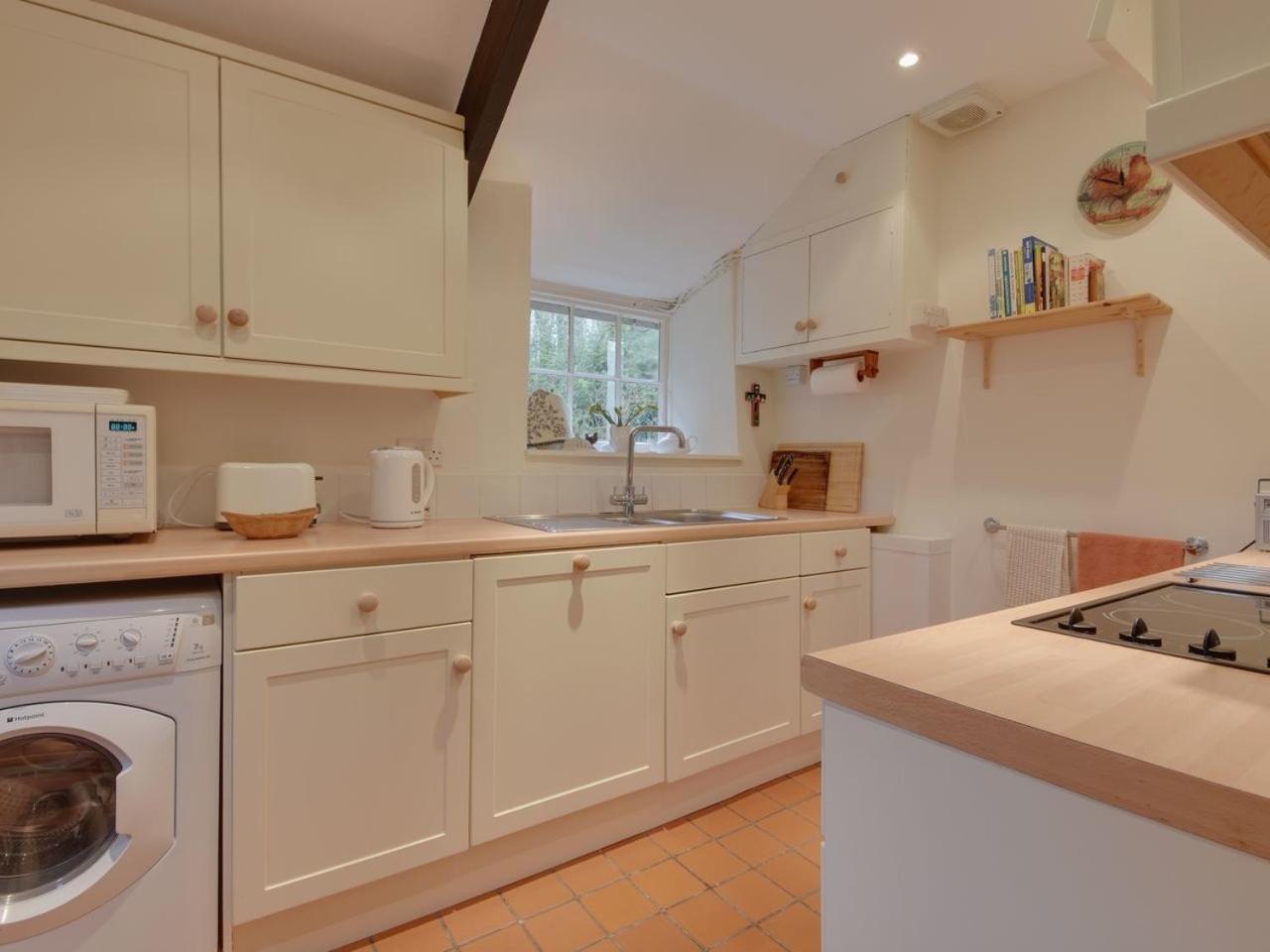 Lew Quarry Cottage Lewdown ภายนอก รูปภาพ